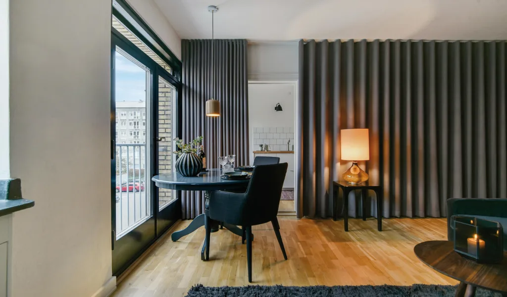 Get Office Curtains Dubai