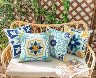Weather-resistant outdoor cushions Dubai