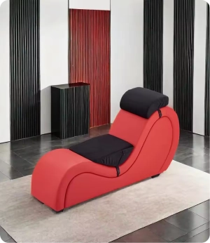 Affordable love sofa in Dubai