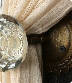 Modern curtain holders UAE